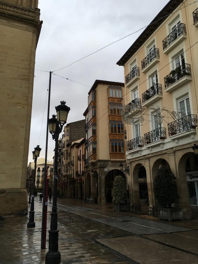 Pension La Redonda Logroño Eksteriør bilde